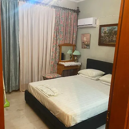 Hliannas House Tatil Evi